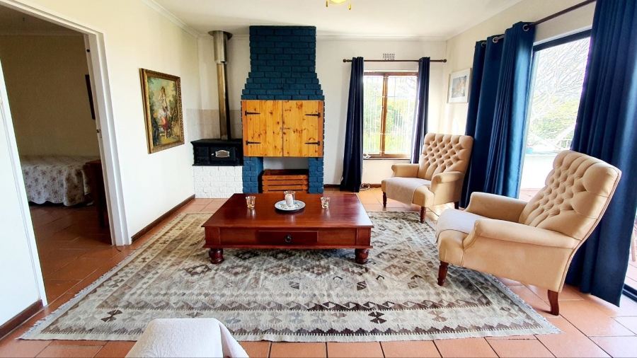 To Let 1 Bedroom Property for Rent in Heldervue Western Cape
